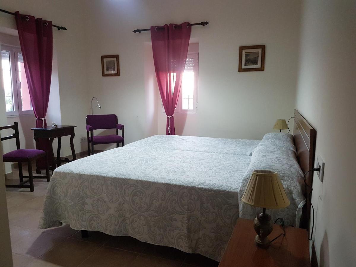 El Mirador Del Abuelo Guest House Cabeza del Buey Ngoại thất bức ảnh