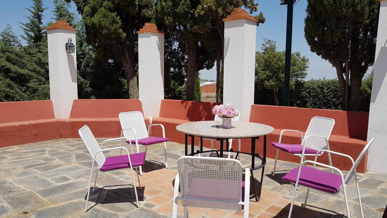 El Mirador Del Abuelo Guest House Cabeza del Buey Ngoại thất bức ảnh